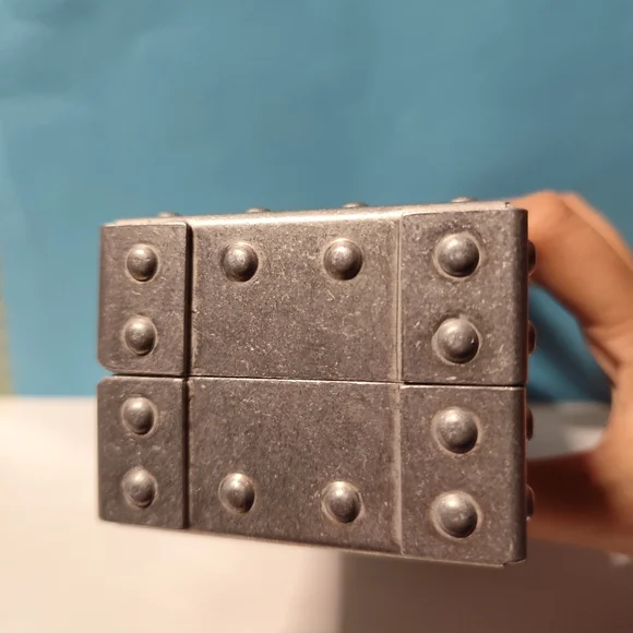 Vintage Oakley Metal Vault Sunglasses Case - Picture 6 of 9